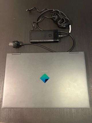 Portátil HP Omen Negro (Incluye maleta y mouse)