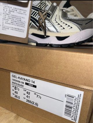 Asics Gel-Kayano 14 Plata/Blanco