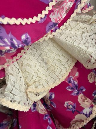 Traje de flamenca volantes flores