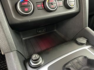 VOLKSWAGEN Amarok Premium CD 3.0 TDI 4MO BMT 150kW Auto