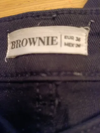 Pantalón acampanado negro Brownie