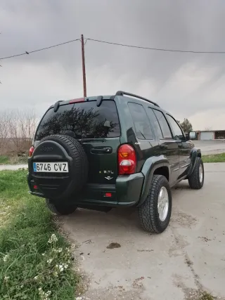 Jeep Cherokee 2003