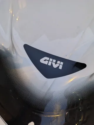Cúpula GIVI para moto