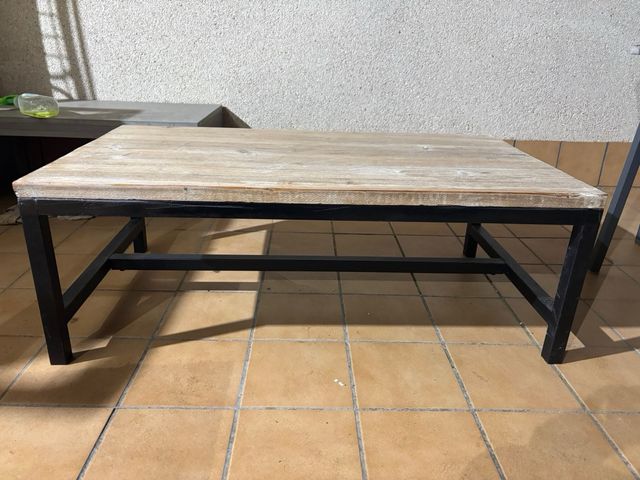 Mesa de centro de madera