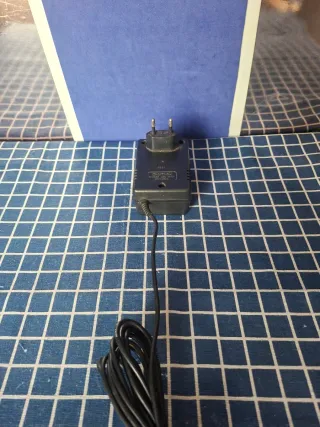 MEGADRIVE 1 ORIGINAL CARGADOR ENCHUFE OFICIAL