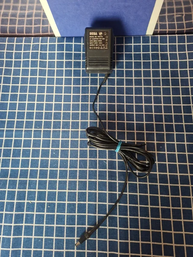 MEGADRIVE 1 ORIGINAL CARGADOR ENCHUFE OFICIAL