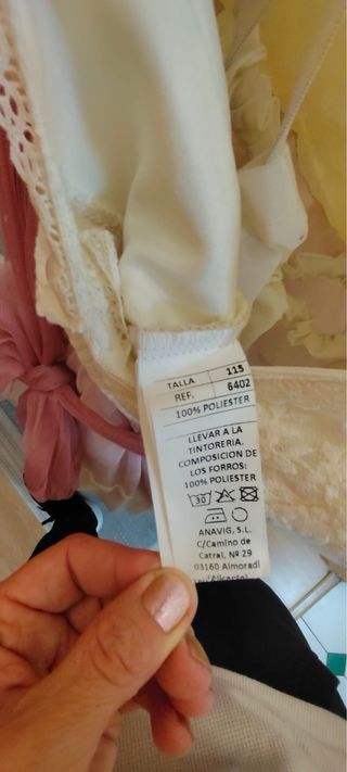 Vestido de comunión rosa y blanco