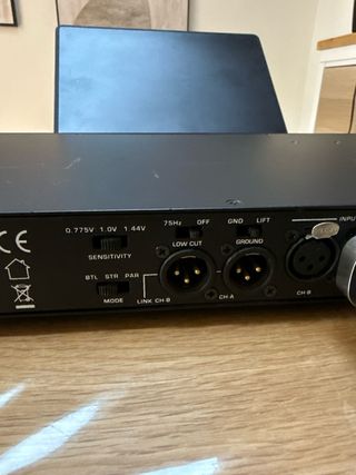 4 altavoces JBSYSTEMS K30 blancos + amplificador