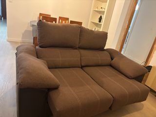 Sofá marrón tela y piel