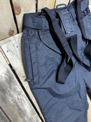 PANTALON T-44 QUECHUA CON TIRANTES DE SKI