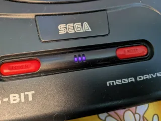 Mega Drive 2 RGB Switchless 50-60 hz Juego & Mando