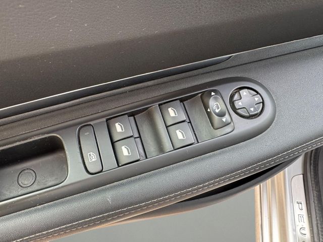 Peugeot 3008 2.0BLUEHDI 150 HP ALLURE S&S