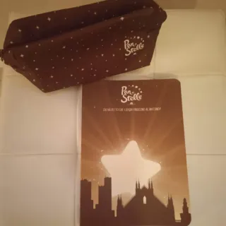 Astuccio e quaderno Pan di Stelle