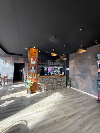 TRASPASO BAR CAFETERIA EN TORRE DEL MAR