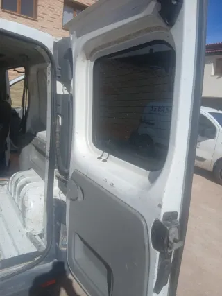 Nissan Primastar 2004