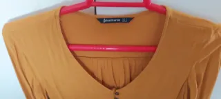 Blusa Stradivarius manga larga naranja