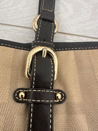 Bolso Burberry Beige y Negro