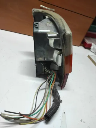 Piloto Trasero Derecho Renault 11