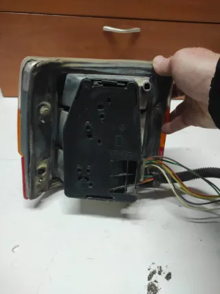 Piloto Trasero Derecho Renault 11