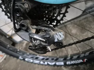 Colouer Poison Talla M Carbono 29