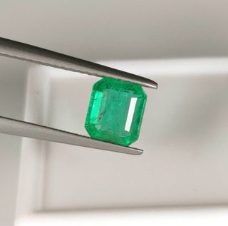 Esmeralda natural 1.33 ct – Certificada ICA GemLab