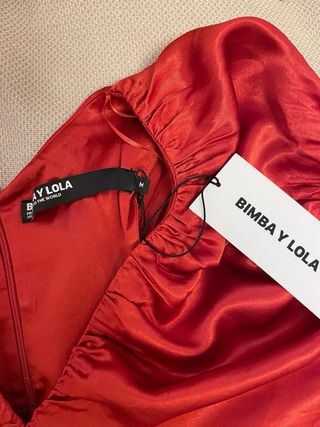 Vestido largo de seda rojo