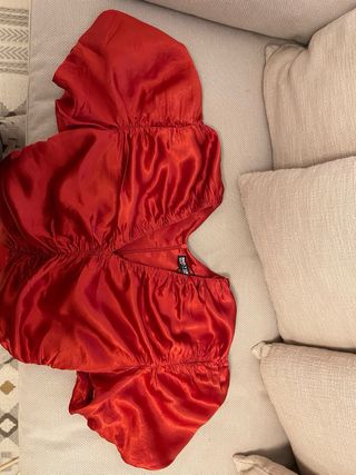 Vestido largo de seda rojo