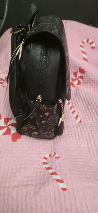 Mochila Harry Potter Negra y Dorada
