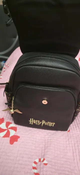 Mochila Harry Potter Negra y Dorada