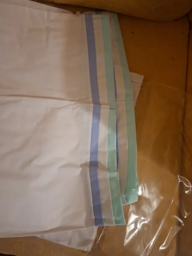 Juego de sábanas sin estrenar blancas alta calidad