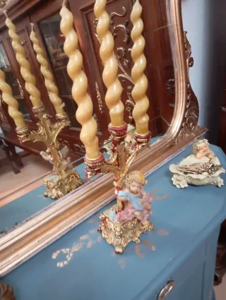 Entradita azul con espejo dorado