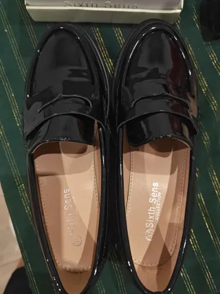 Mocasines negros charol