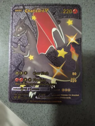 Carta Pokémon Charizard V