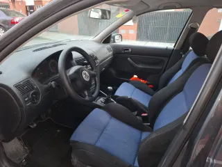 Volkswagen Golf 2001