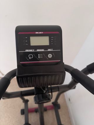 Bicicleta Elíptica SILUET E2-36