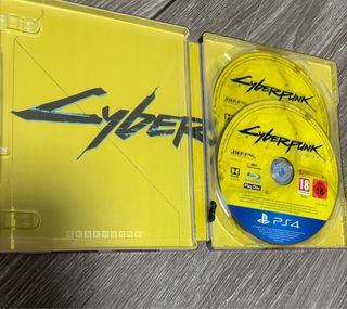 Cyberpunk 2077 ,caratula metalica y comic