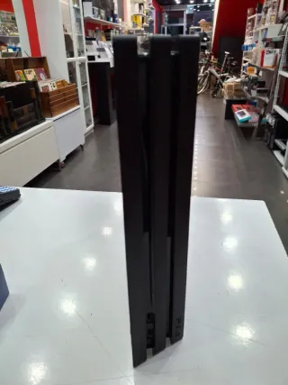 PS4 Pro + Mando Nuevo