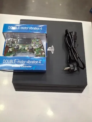 PS4 Pro + Mando Nuevo