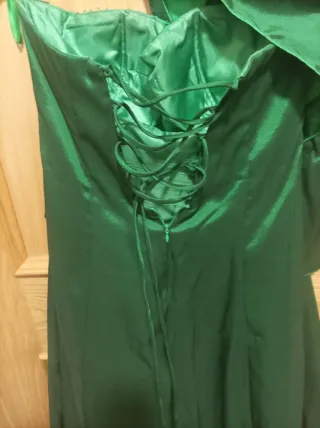 Vestido largo fiesta verde + chal