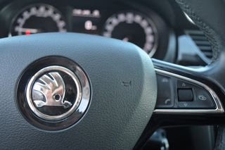 SKODA RAPID 1.4 TDI CR 66KW (90cv) Like Spaceback