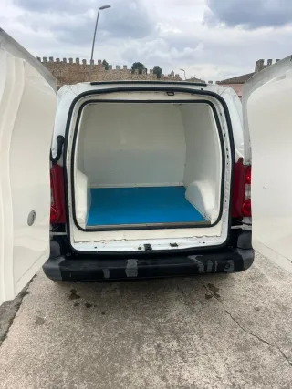 Peugeot Partner 2011