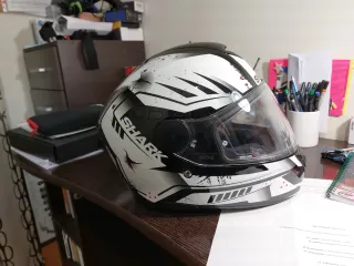 Casco integral Shark talla M