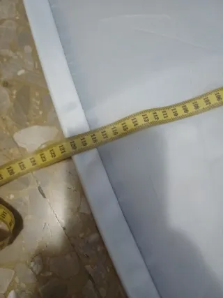 Carpa de playa con 9 anclajes de hierro