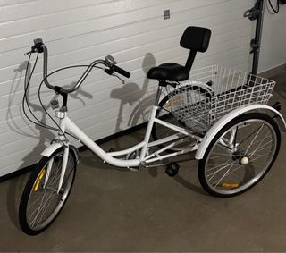 Triciclo para adultos blanco con cesta NO ENVIOS