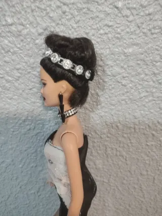 Muñeca Barbie Asiática