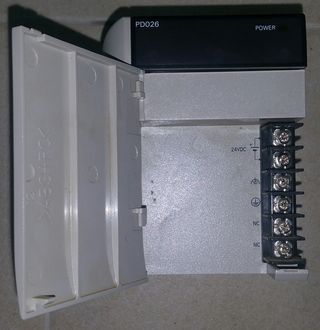 Omron CQM1-PD026 Fuente Alimentacion