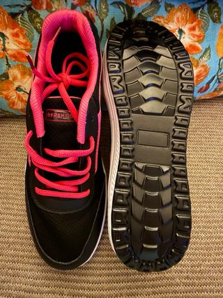 Deportivos Mujer Negro y Rosa