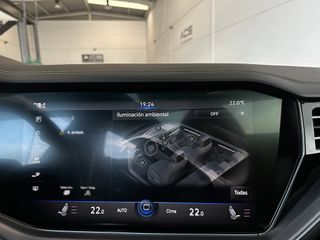 VOLKSWAGEN Touareg RLine Indiv Eleg 3.0 V6 TDI 210