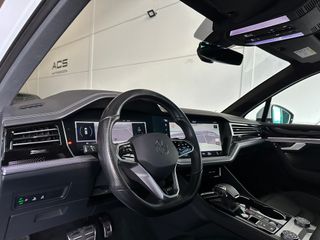 VOLKSWAGEN Touareg RLine Indiv Eleg 3.0 V6 TDI 210