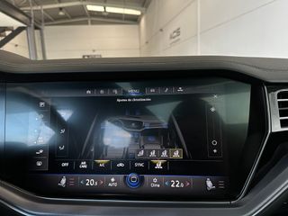 VOLKSWAGEN Touareg RLine Indiv Eleg 3.0 V6 TDI 210